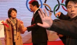 张斌妻子爆料现场视频,惊人真相令人震惊