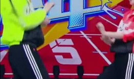 尬舞全网爆料网站视频,尴尬舞视频盘点，笑料百出，网友直呼“笑不活了”！