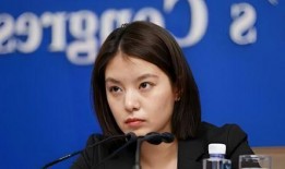 四川美女爆料新闻视频播放,揭秘背后惊人真相！