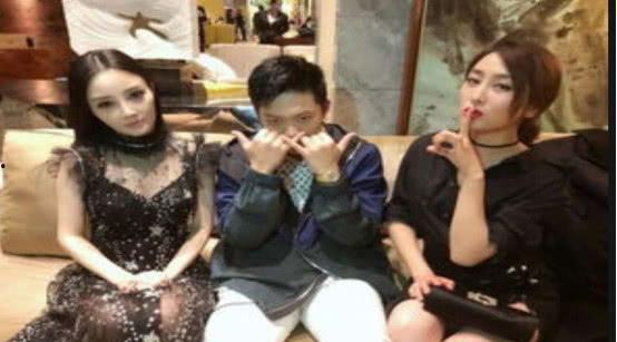 娱乐圈最热吃瓜事件视频